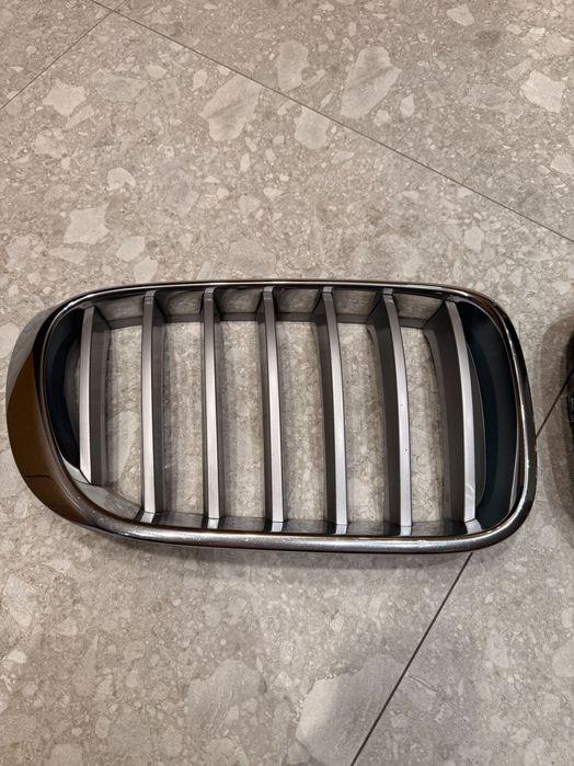 Решетка радиатора BMW X3 F25