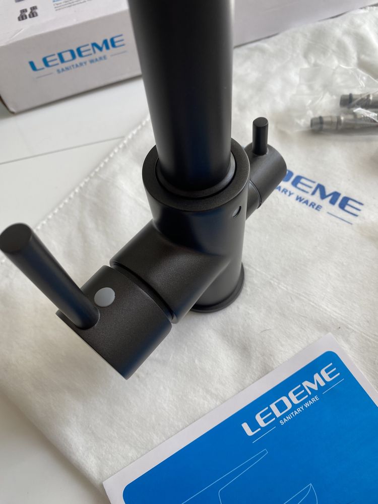 Смеситель Ledeme графит (фильтр)