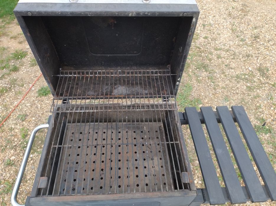 Grill węglowy regulacja paleniska