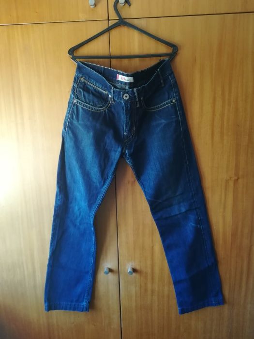 LEVIS 519 slim, tam 33