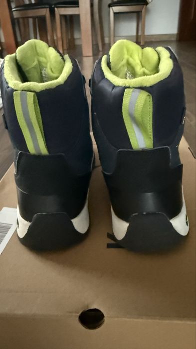 Buty zimowe chłopięce rozmiar 36