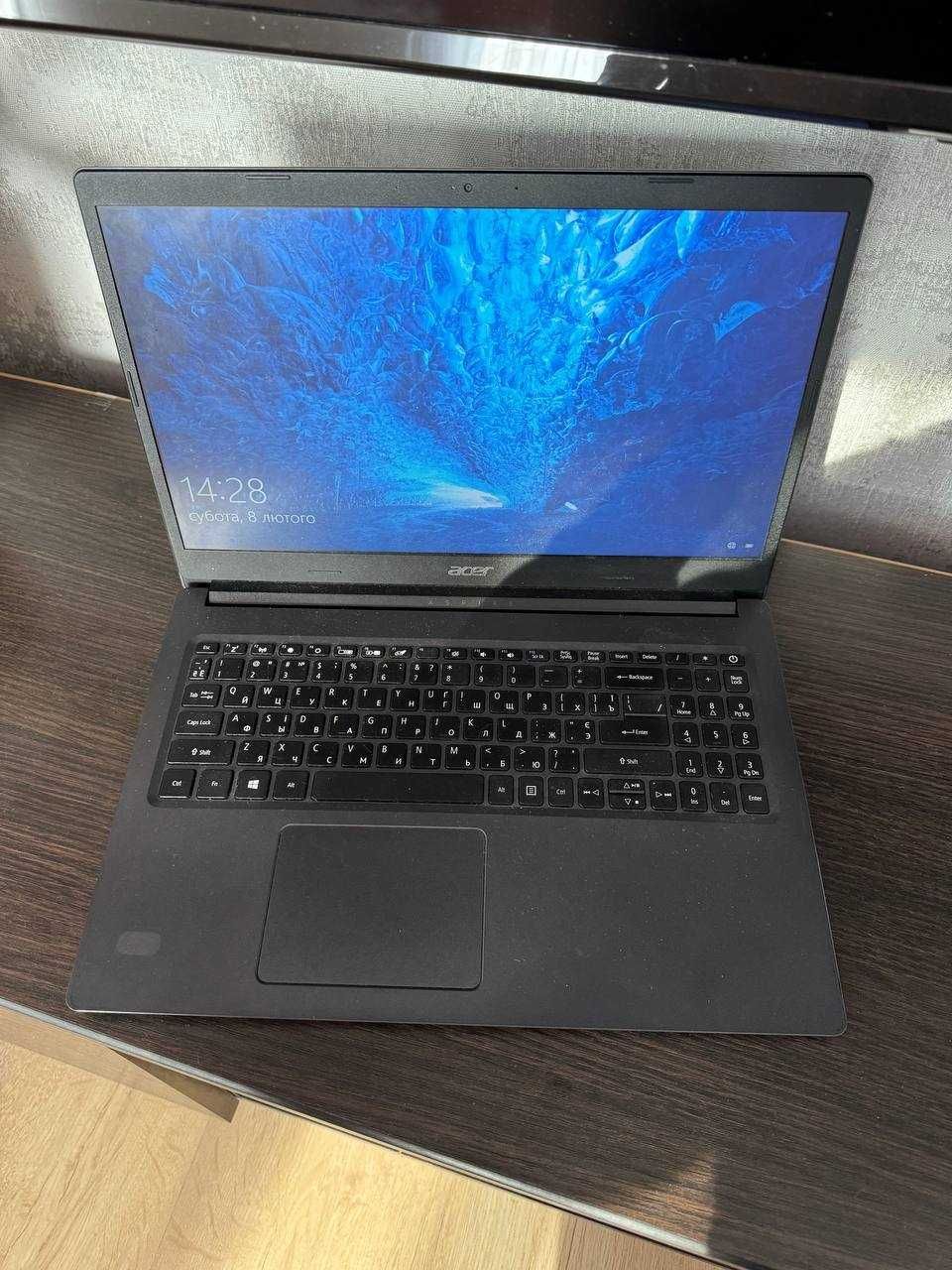 Б/у ноутбук Acer Aspire 3