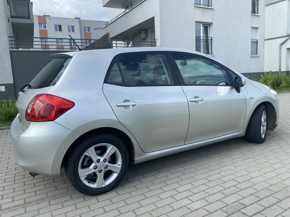 Toyota Auris Benzyna 2008 rok 1.4 Benzyna