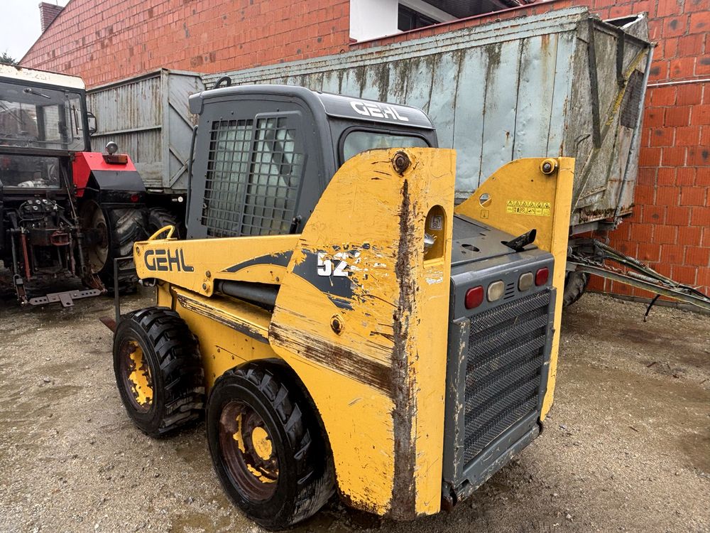 Miniładowarka GEHL 5250 ładowarka bobcat