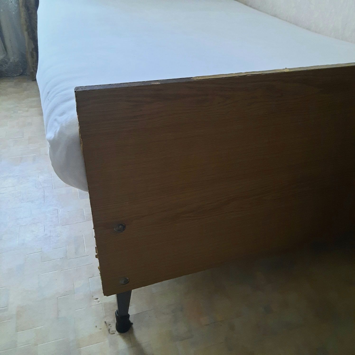 Ліжко,  кровать односпальна з матрацом
