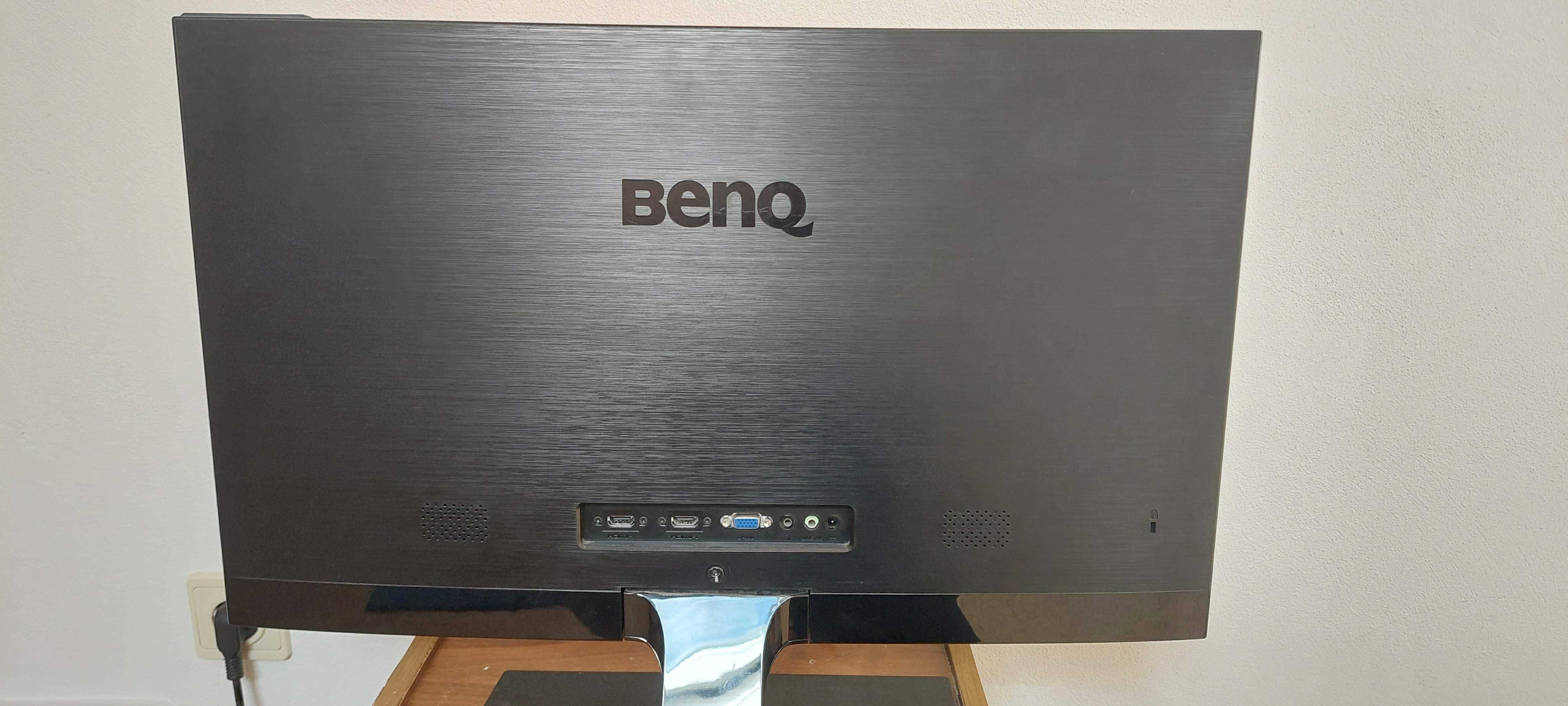 Monitor BenQ EW2775-B de 27"