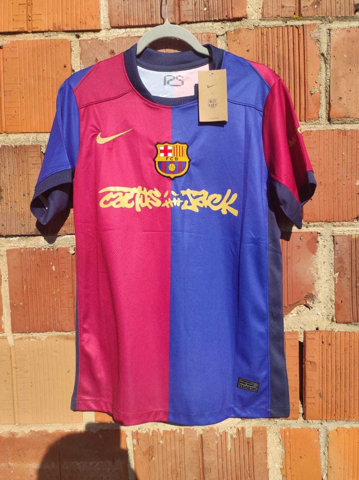 Koszulka domowa FC Barcelony z Lewandowskim #9 – Sezon 2024/25