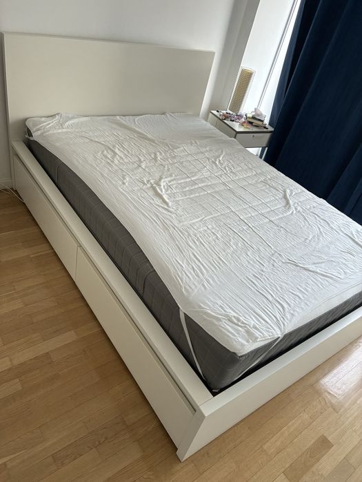 Cama MALM ikea 140x200cm
