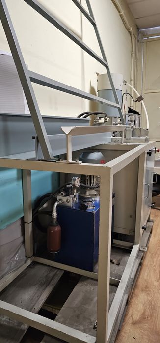 Máquina de emendar aros colchões