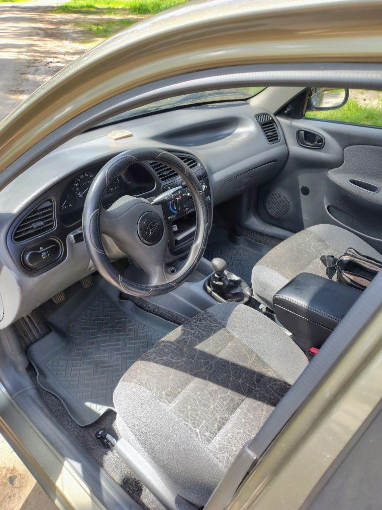 ЗАЗ- Daewoo sens 1,3 бензин