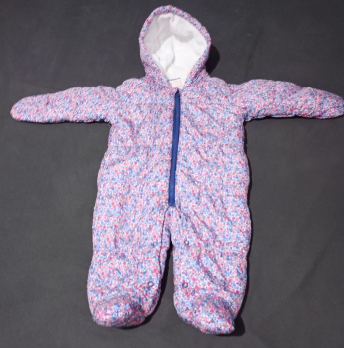 Kombinezony dla malucha 3-9 mcy 62 - 74