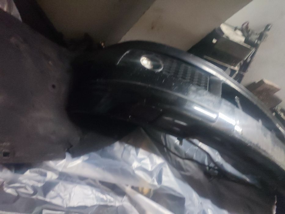 продається бампер А4Б6.С лайн.