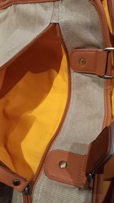 Saco de Praia, Desporto ou Escola (livros) - Stradivarius