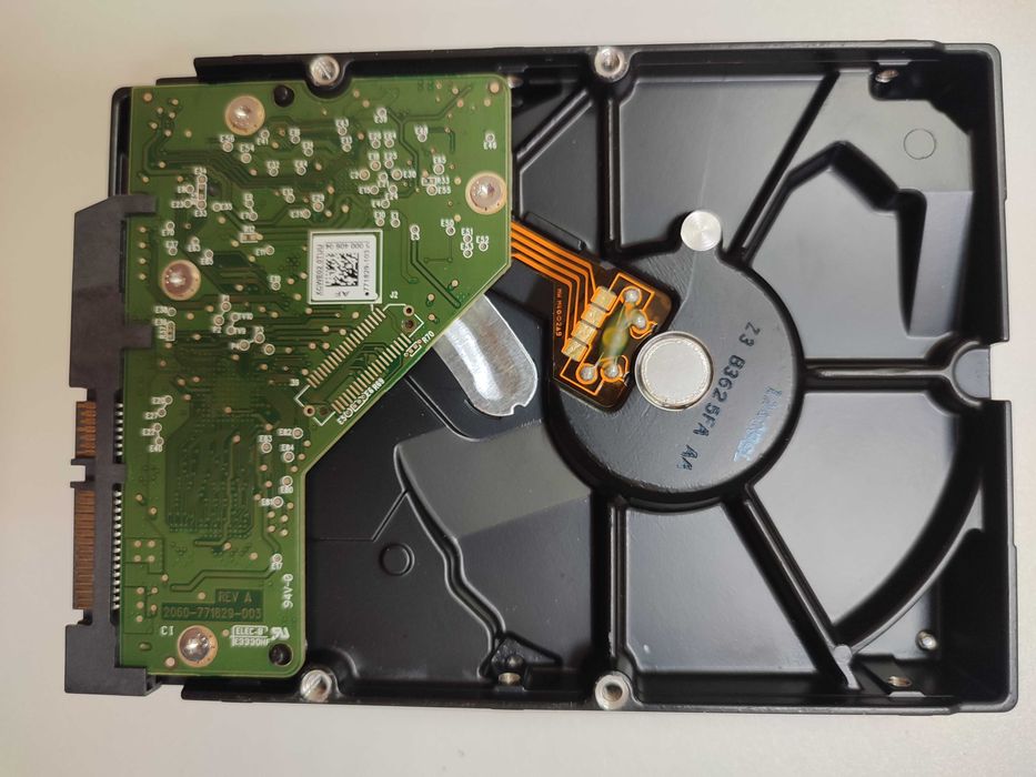 Жорсткий диск WD 10 EZEX 1.0 TB