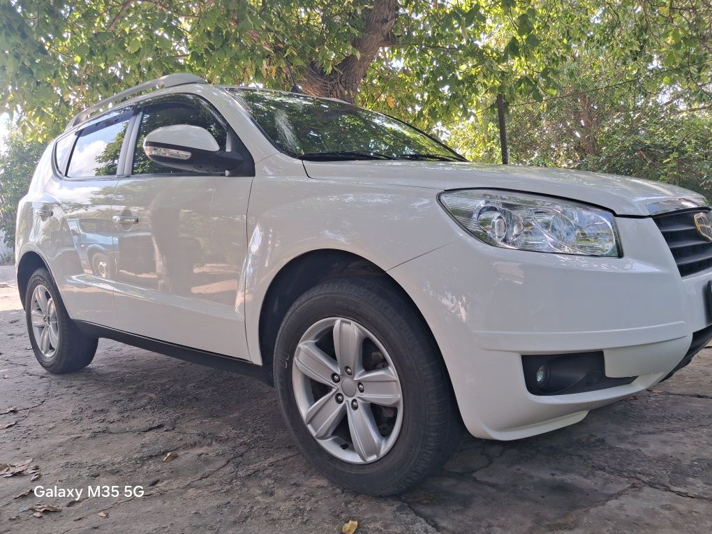 Geely Emgrand X7