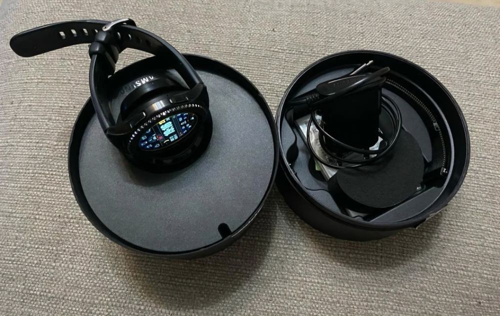 Samsung watch S3 frontier