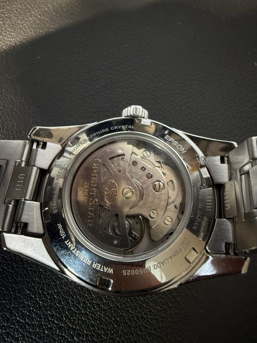 Relógio Orient Star RE-AU0006S00B