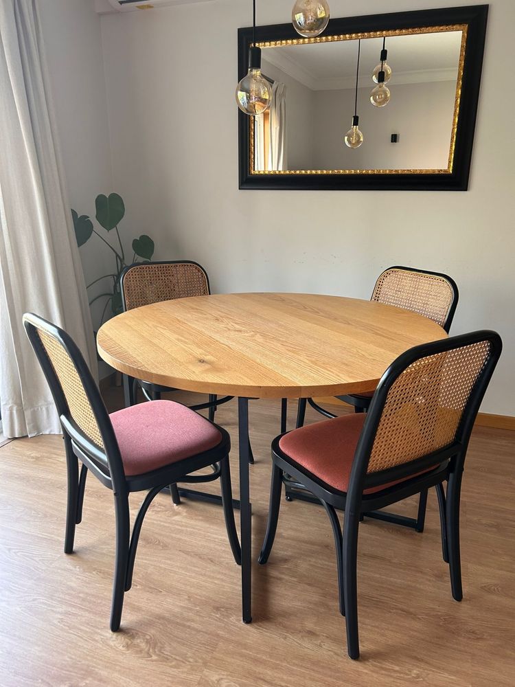 Mesa de jantar redonda 120cm + 6 cadeiras