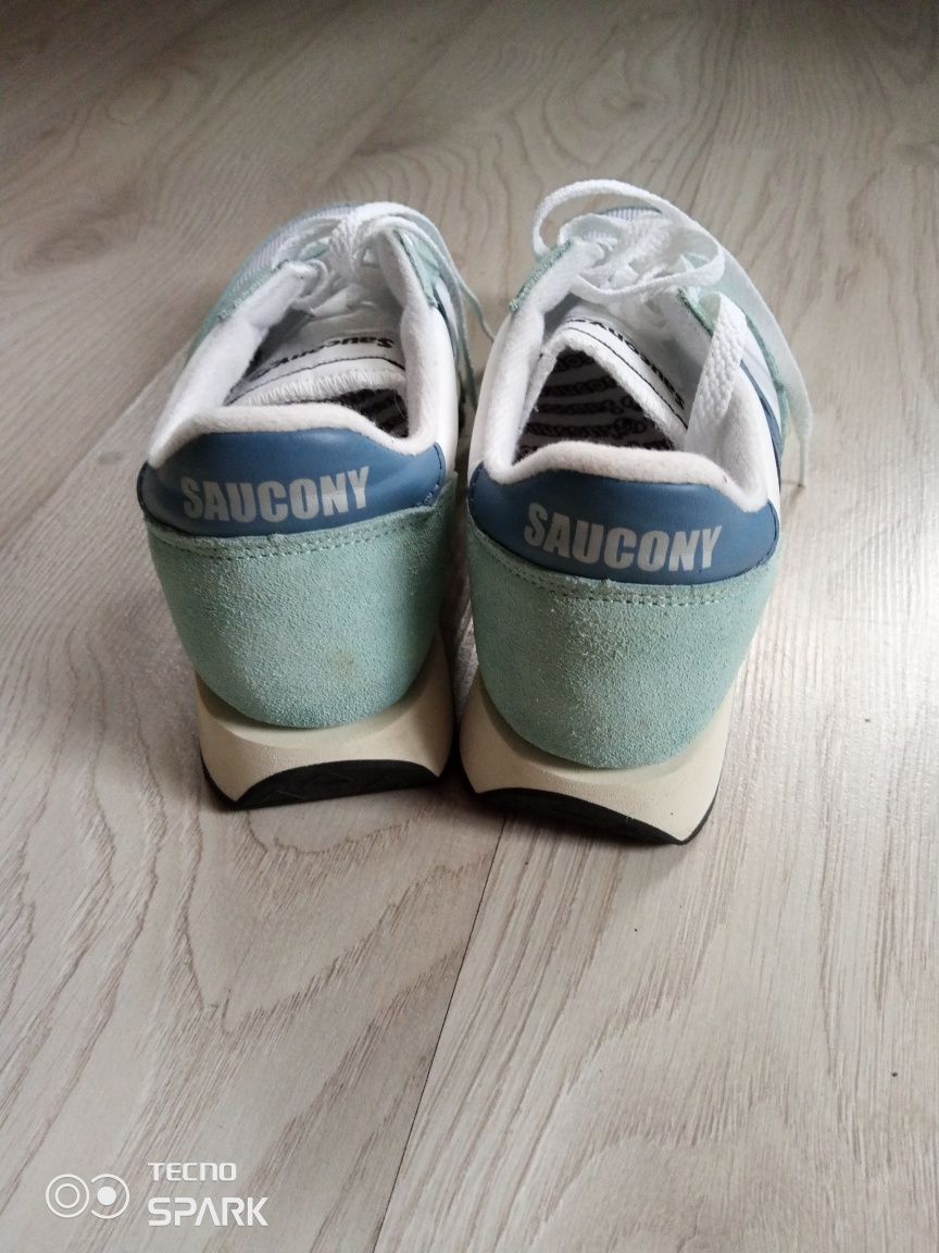 Buty damskie sportowe