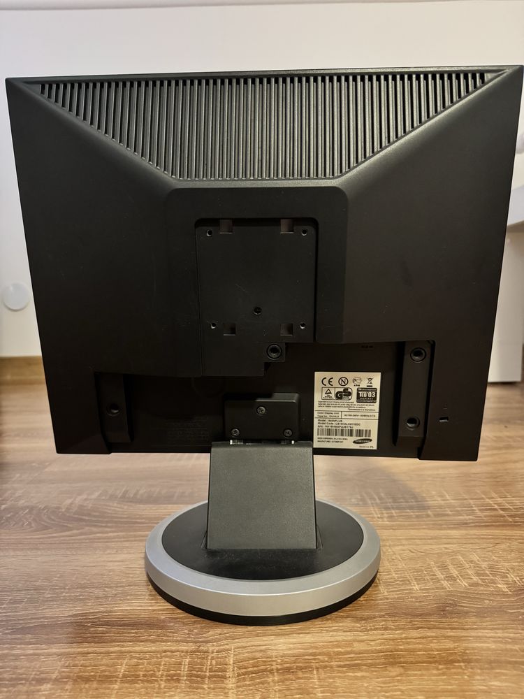 Samsung SyncMaster 940n plus
