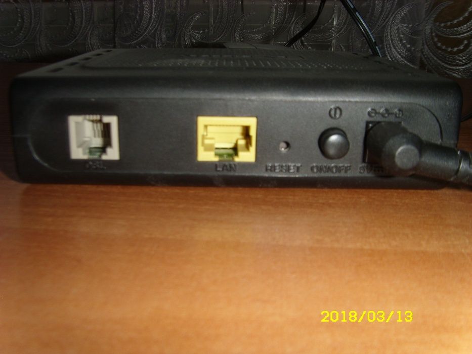Модем-маршрутизатор D-Link DSL-2500U