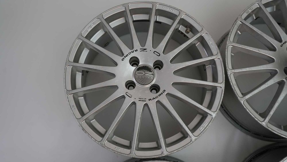 Felgi Alufelgi OZ GT R18 7J 4x108 ET25
