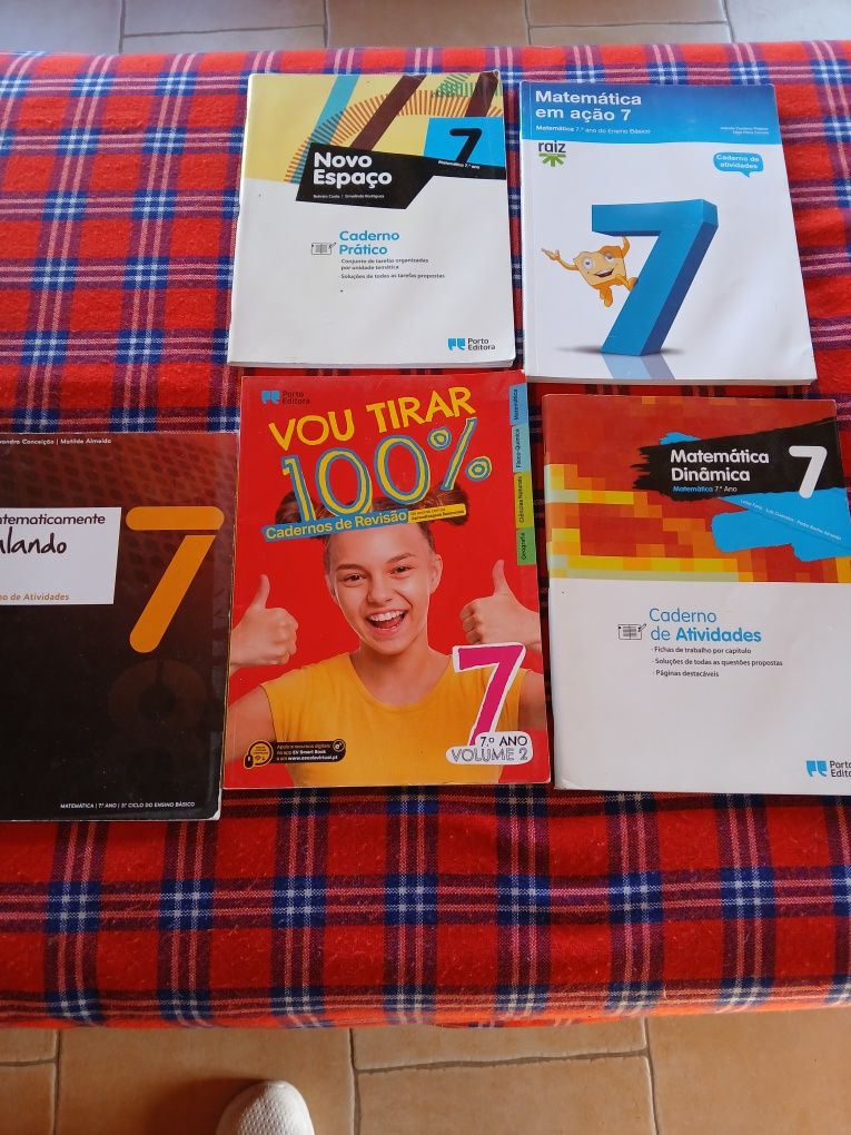 Livros escolares