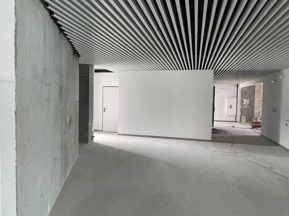 Продаж приміщення на 2 поверсі в БЦ Лондон.