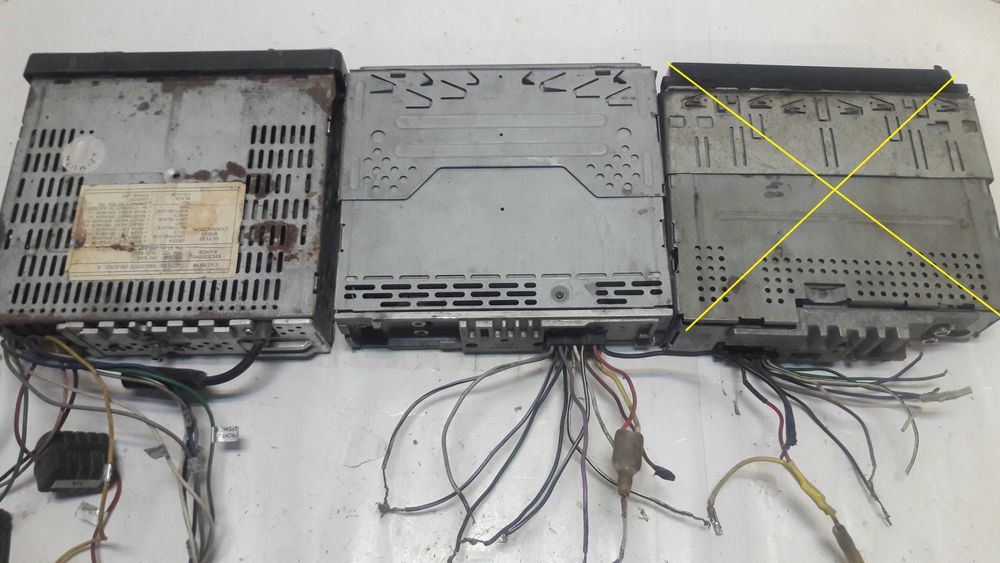 Ретро автомагнитола магнитола автомобильная Sony Satellite