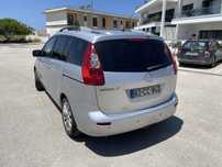 Mazda 5 - 7 lugares