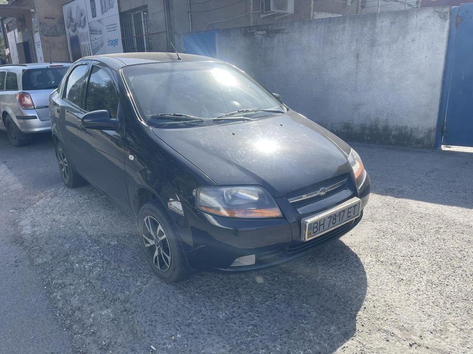 Shevrolet Aveo 2005 год механика 1.5 бензин на полном ходу торг лс