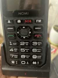 Телефон мобильный для бабушек и дедушек Nomi I2000