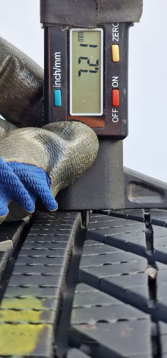 Зима 195/60/R16 95% 2шт Goodyear Колеса Резина Шини Склад