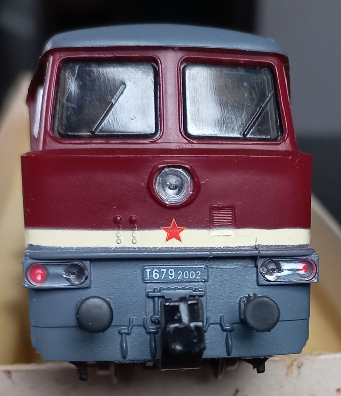 Тепловоз PIKO T679 (BR130). Масштаб 1:87