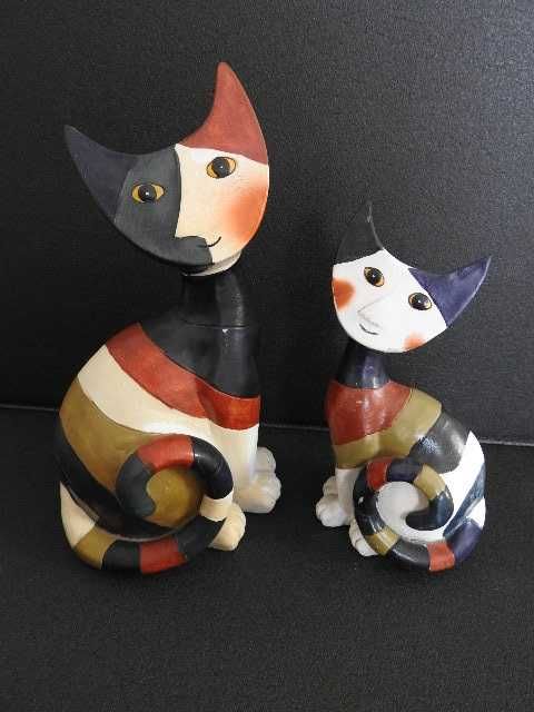 Kot pikasiak, dwie figurki z poliresingu