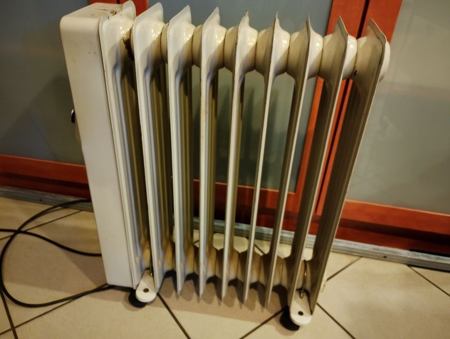 Grzejnik olejowy sprawny