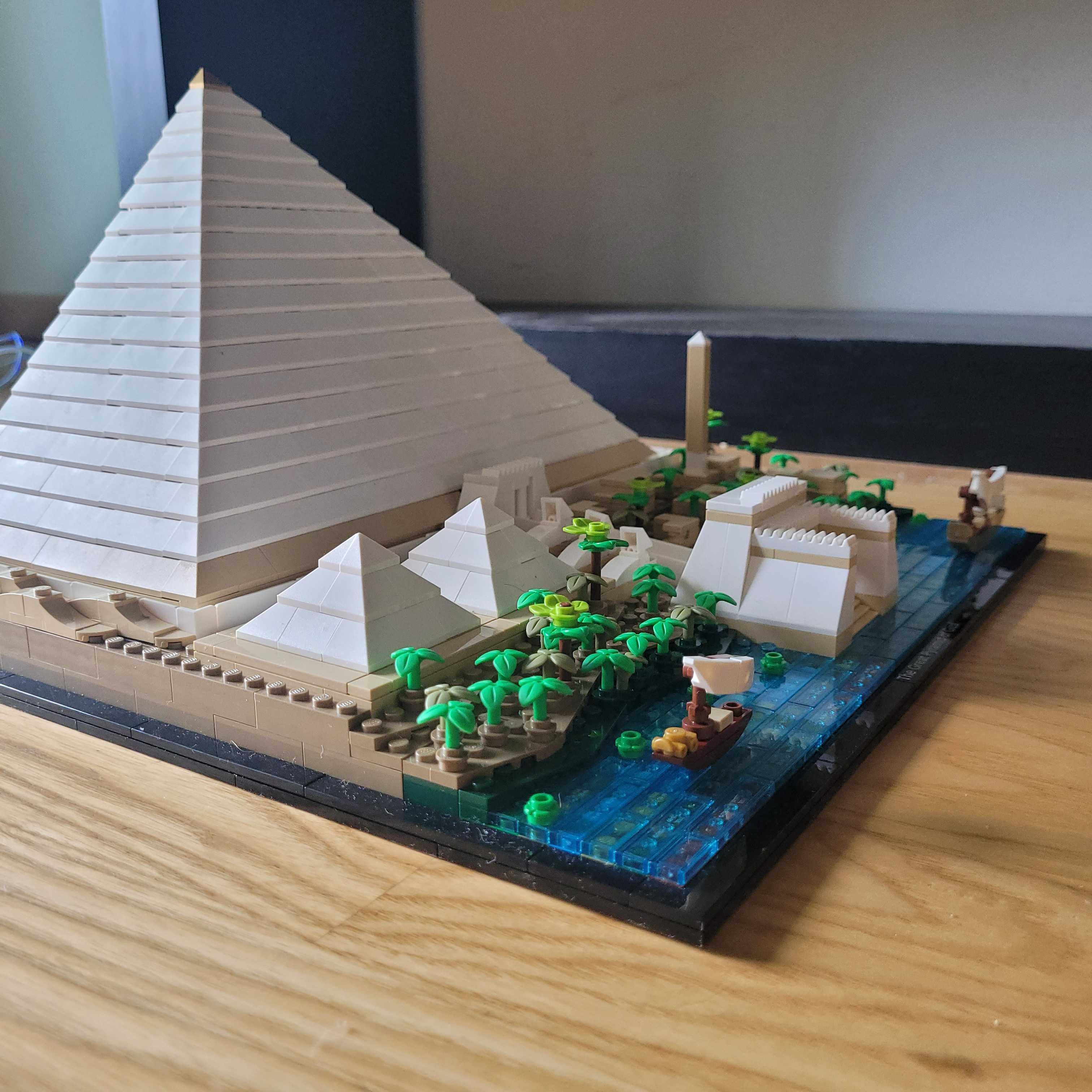 Pirâmide de giza de Lego Architecture montada