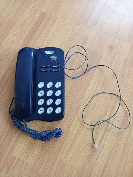 Телефон продам,дешево