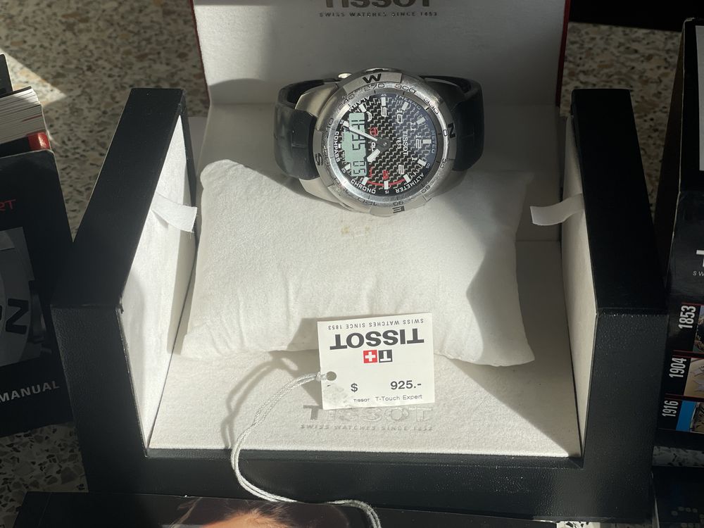 Швейцарские часы Tissot T-Touch Expert