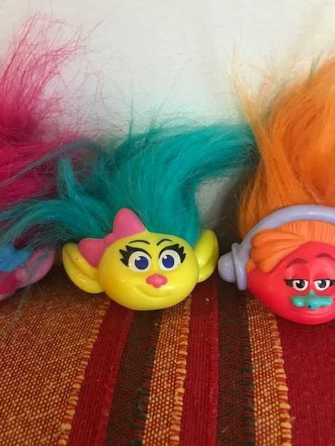 Estrufes e Poney em bom estado