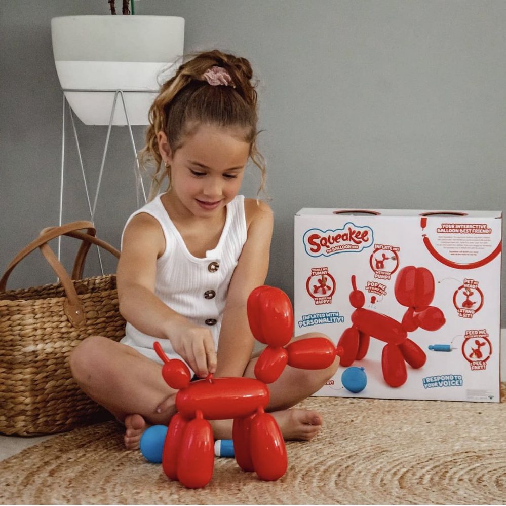 Собака робот как из воздушных шаров Squeakee the Balloon Dog интеракти