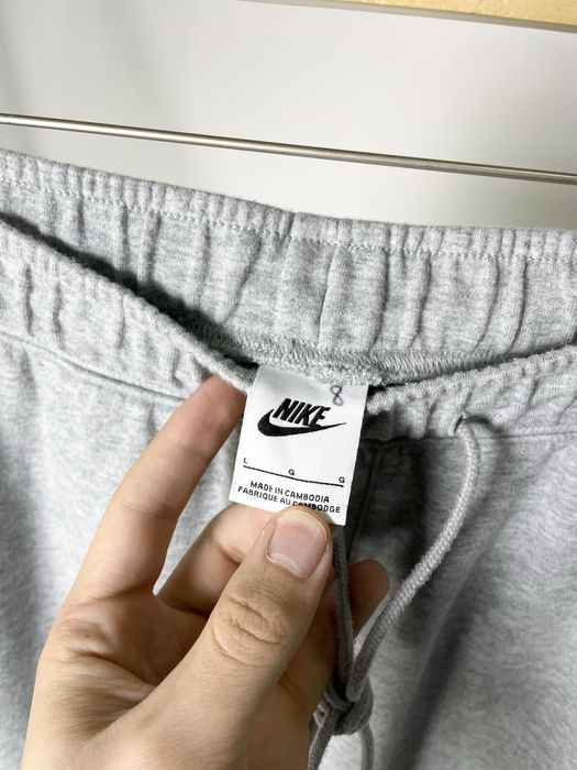 Nike розмір M ОРИГІНАЛЬНІ спортивні штани