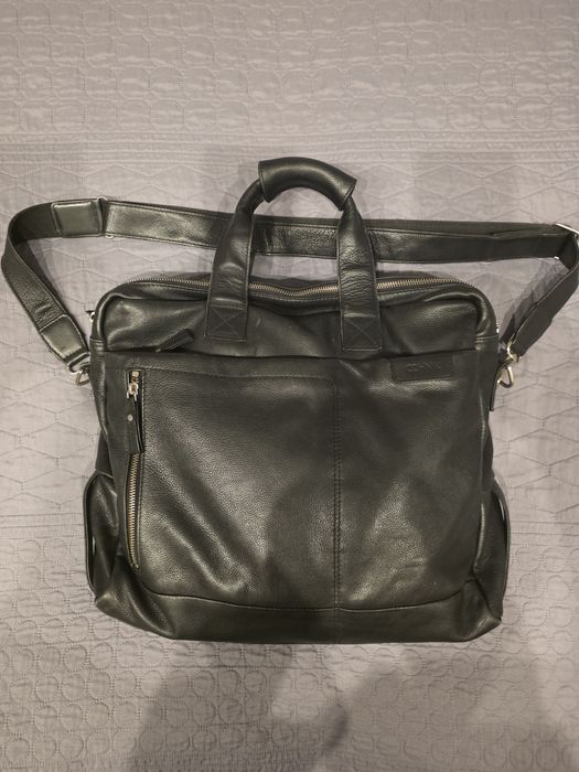 Męska torba ze skóry firmy Ochnik.