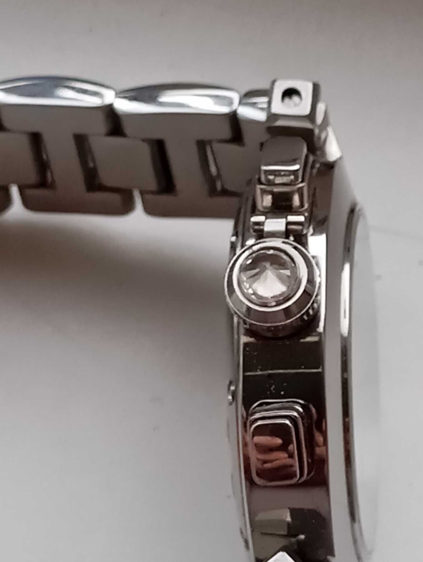 Часы Cartier женские