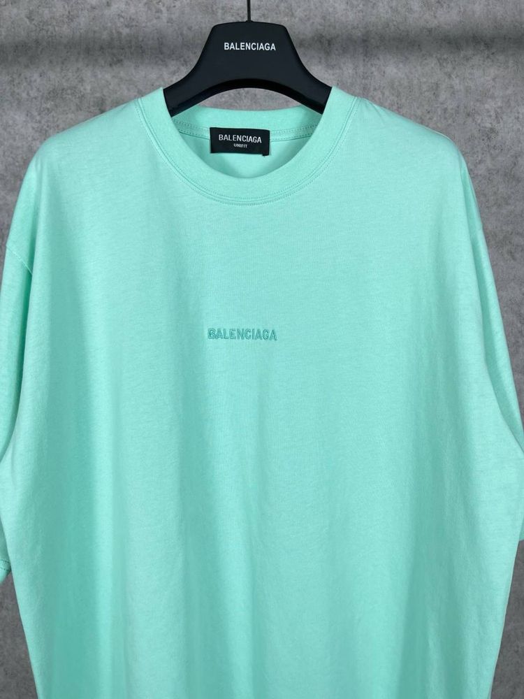 Футболка balenciaga унисекс обємна оверсайз