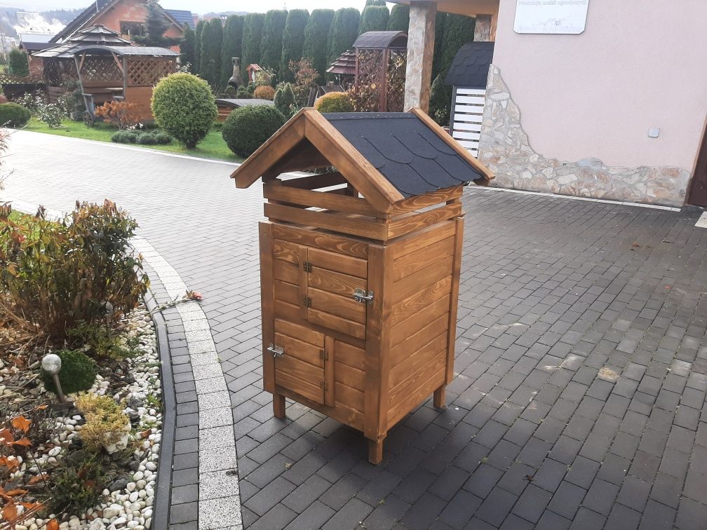 Buda dla kota z wiatrołapem