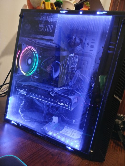 PC Gamer (RX6600 + i5 11400f)