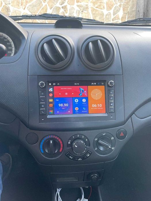 Chevrolet Aveo LS 2010 c/ AC e Ecrã Android/CarPlay - Venda Urgente