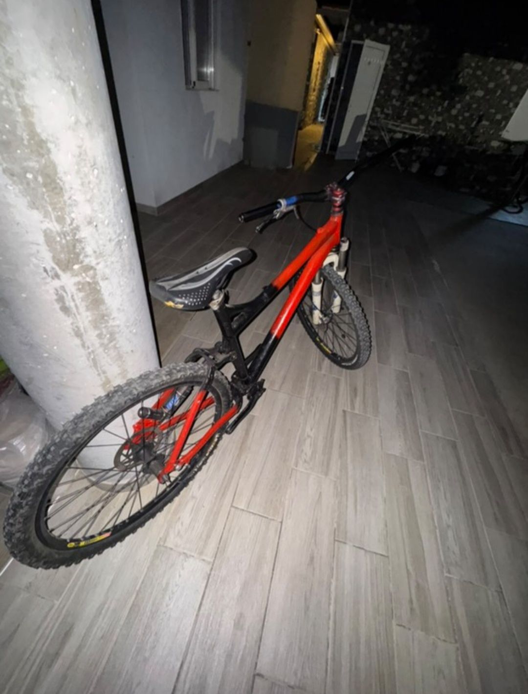Bicicleta Specialized(NEGOCIÁVEL)