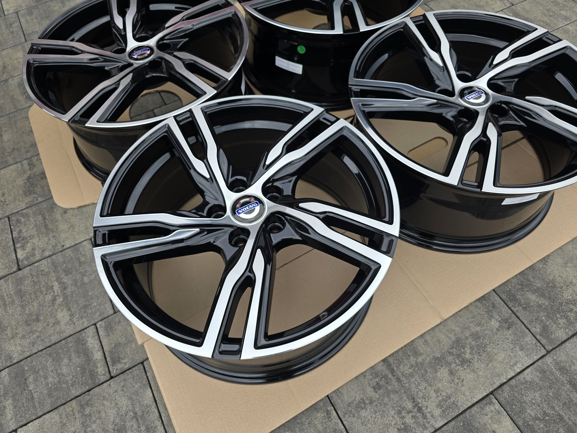 Alufelgi 18" 5x108 ET45 VOLVO XC40 XC60 XC90 V60 S60 S80 INNE !